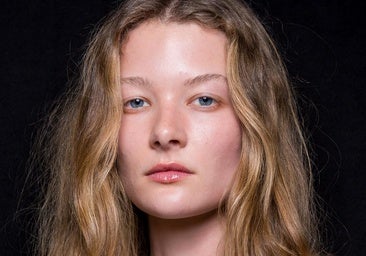 Las mejores cremas y aceites corporales para conseguir un efecto brillo natural esta primavera